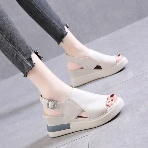 Sandália Feminina Anatômica - Valentina / Conforto e Estilo para seus Pés!