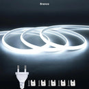 Luminária LED Flexível Garden Glow™ - Corda LED de Alta Luminosidade